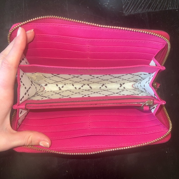 Kate Spade Wallet - Picture 3 of 6